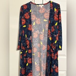 Lularoe sarah sweater/duster. Floral pattern. Euc.